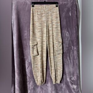 Urban Outfitters Chic Beige Plaid Cargo Pants XS